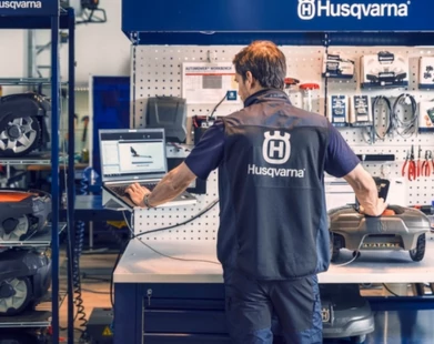 Robotfűnyírója téli karbantartása és szakszerű tárolása – mi gondoskodunk róla!